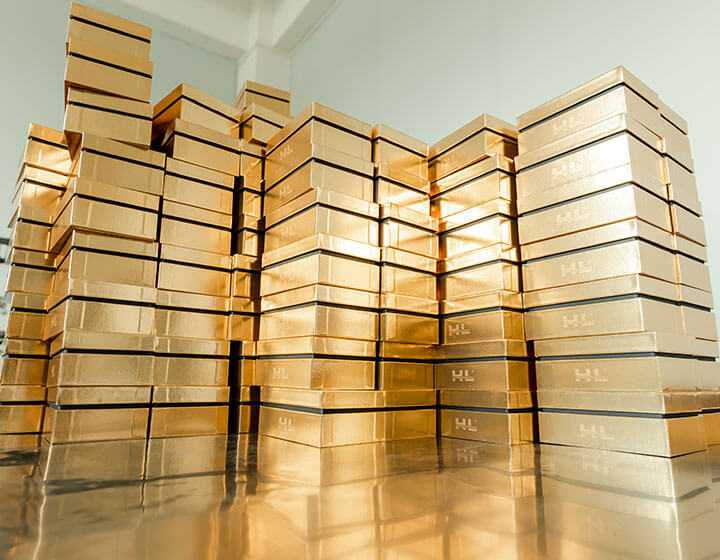 gold packaging boxes in bulk